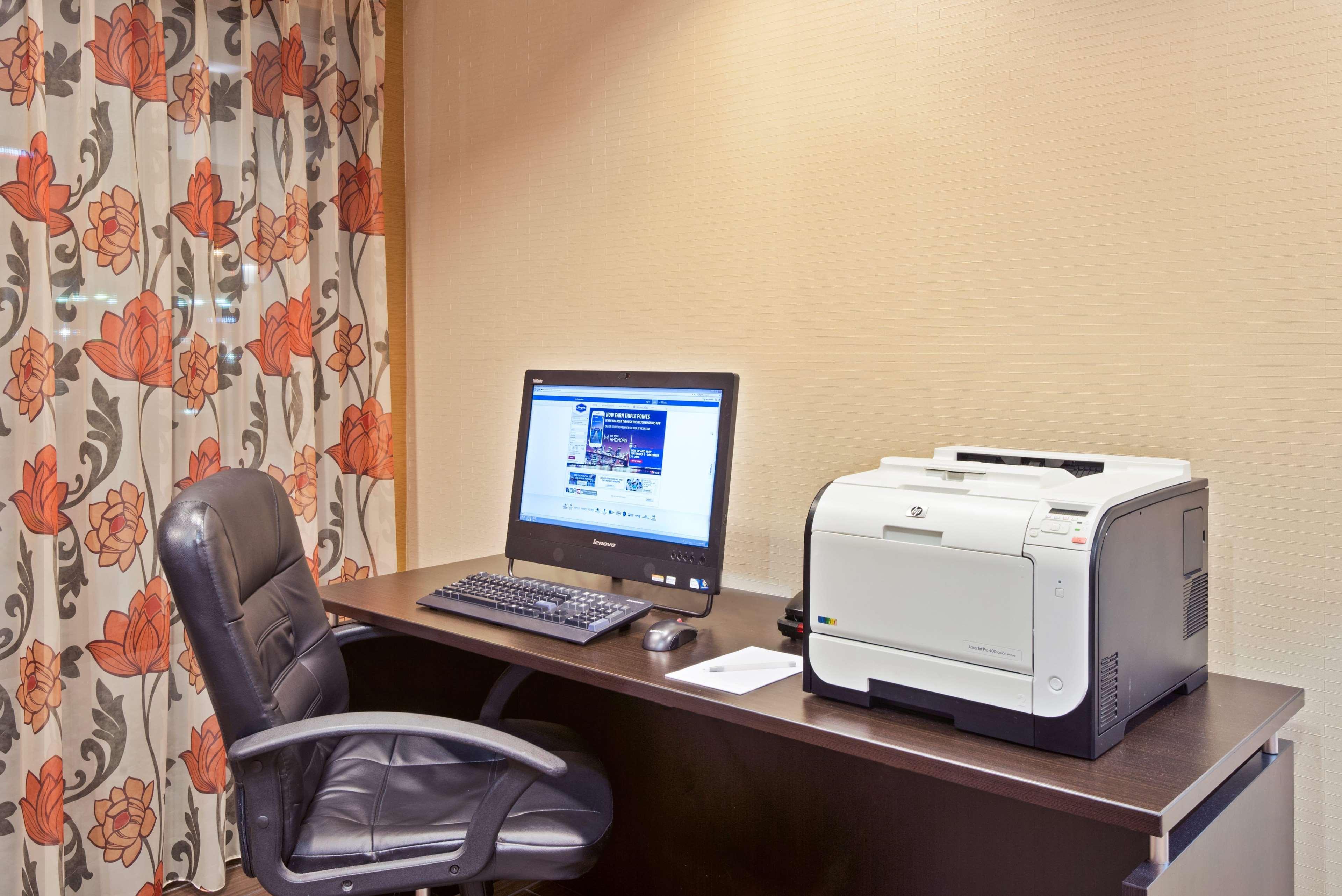 Hampton Inn Winfield Teays Valley Exteriör bild